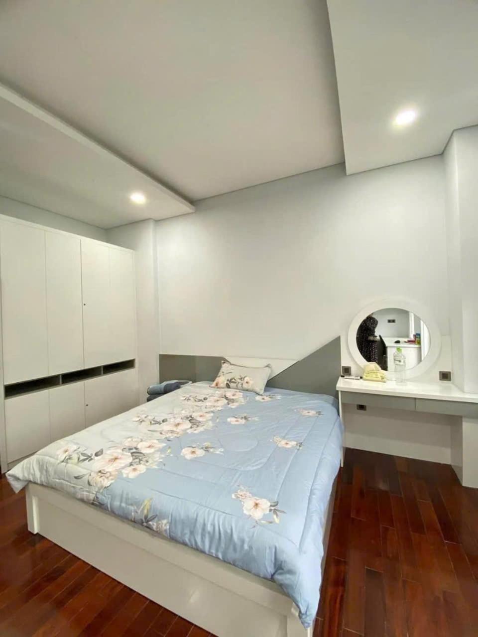 Work Luxury Căn hộ